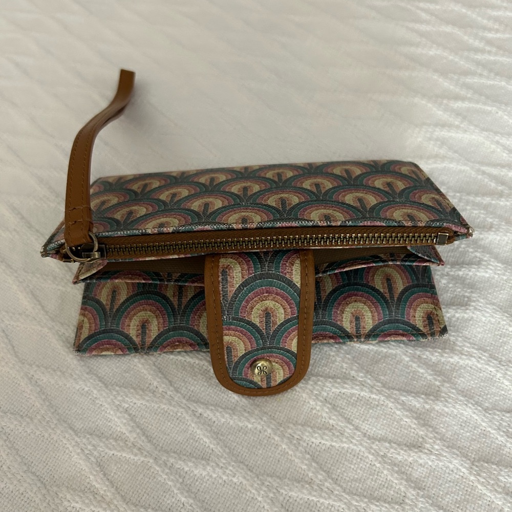 HOBO all that coated canvas wristlet in teal temptation